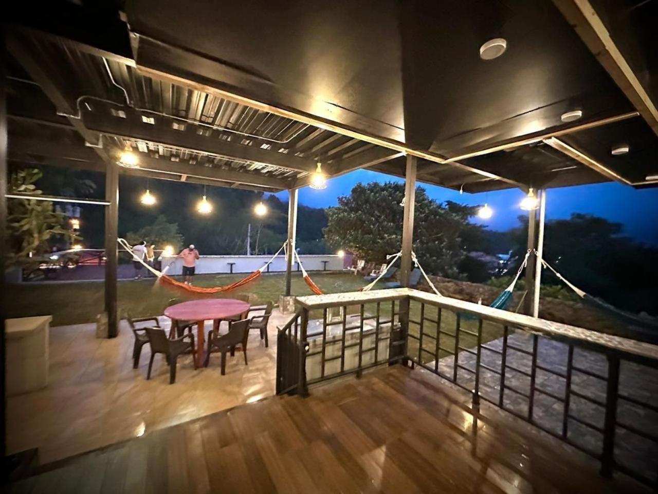 Blasina Beer Hostel 下博克特 外观 照片