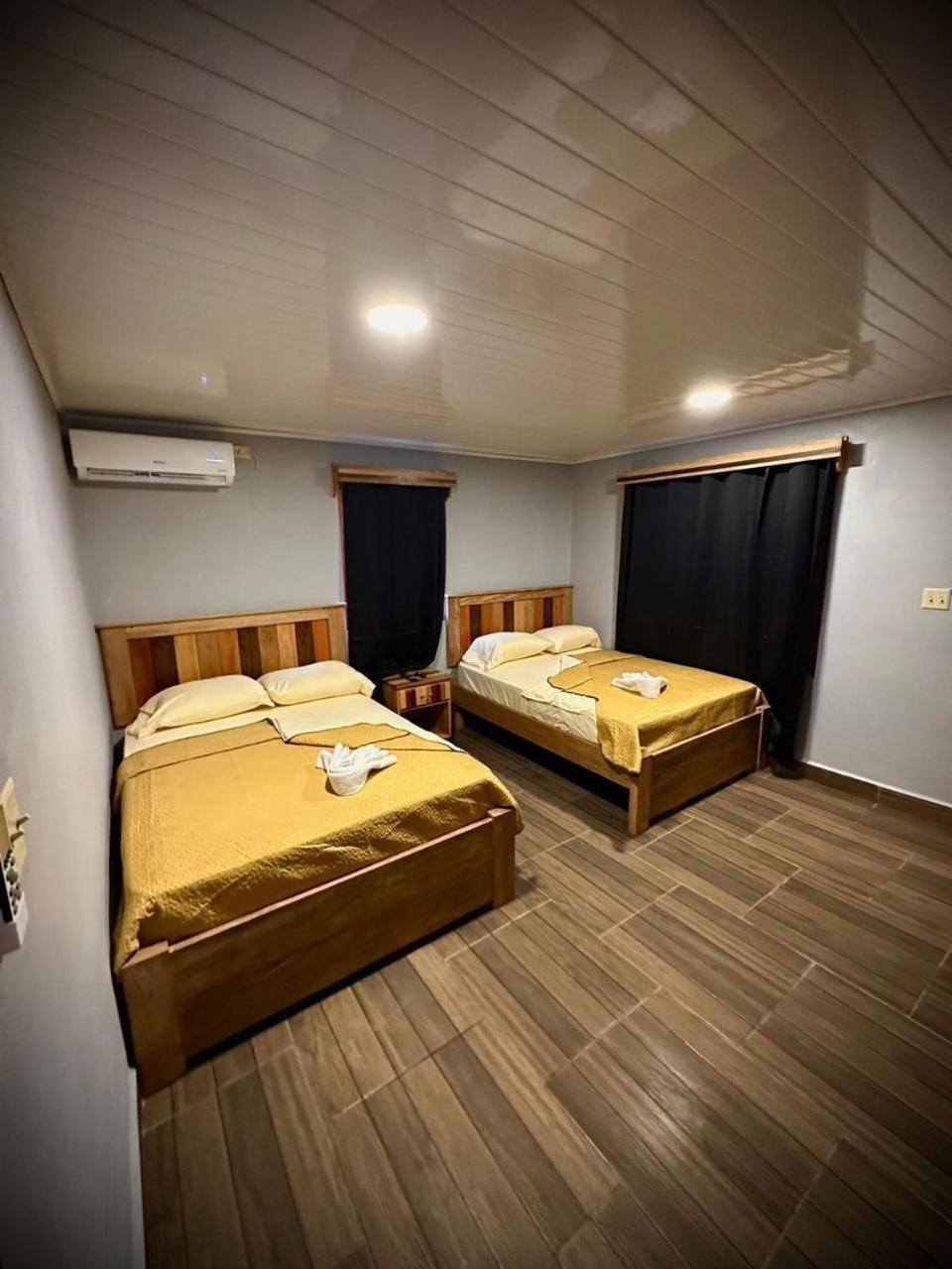 Blasina Beer Hostel 下博克特 外观 照片