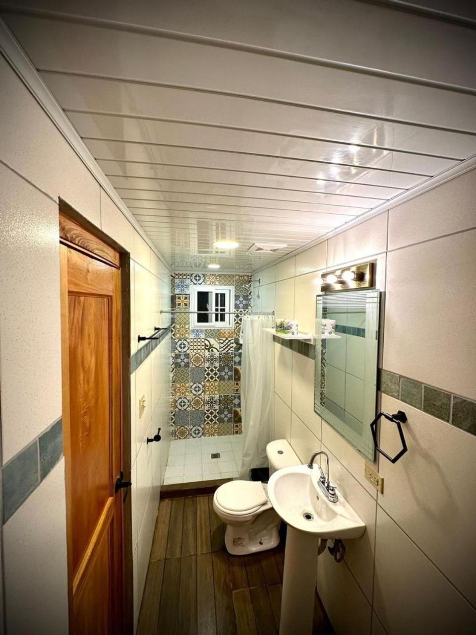 Blasina Beer Hostel 下博克特 外观 照片